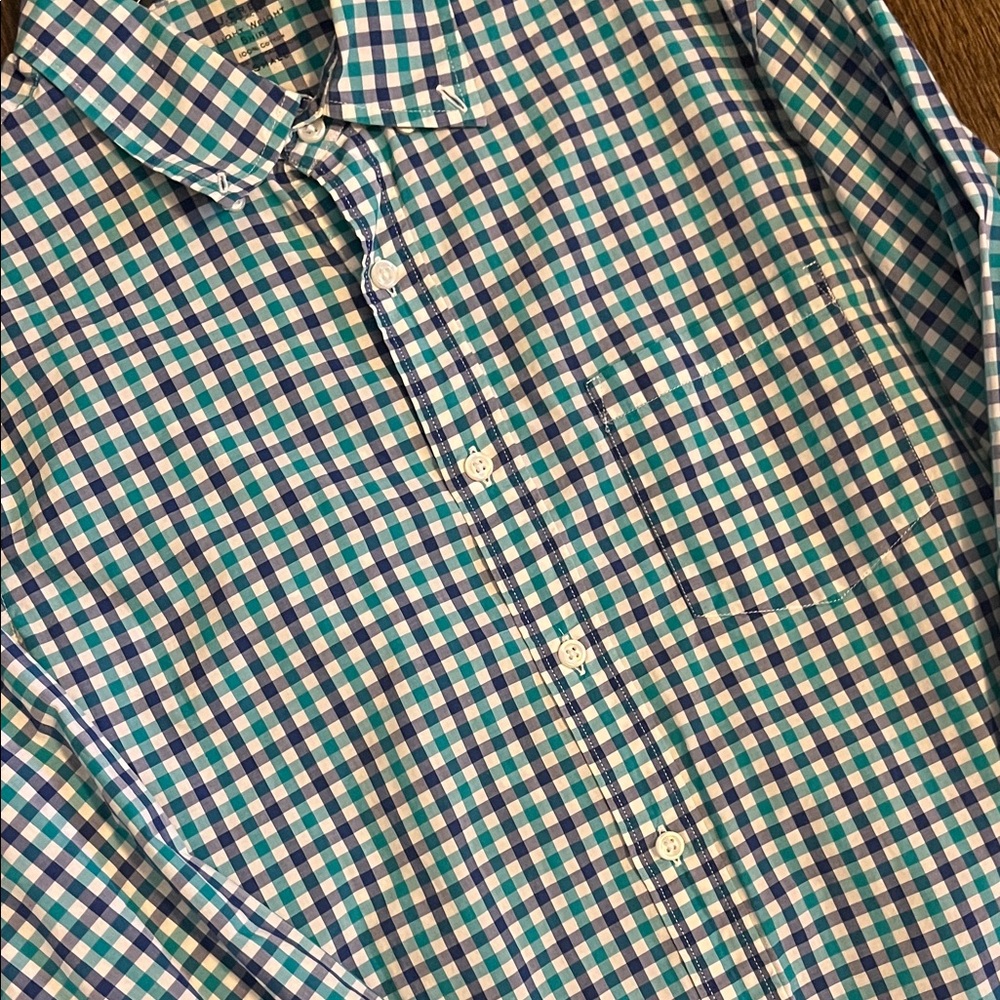 JCrew Mens Button down - Picture 3 of 4